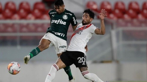 Milton Casco en la serie contra Palmeiras.