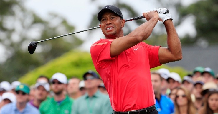 Tiger Woods of the USA watches his tee shot at the 2015 Masters Tournament. (Getty)