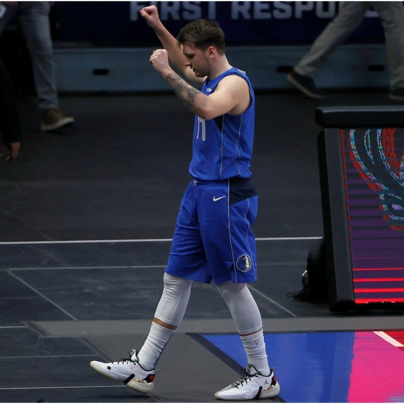 Luka Doncic hizo historia con Dallas Mavericks ¡Demasiado talento!