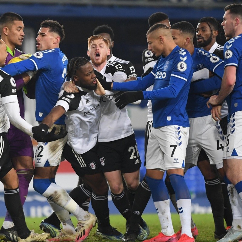 Everton perdió 0-2 contra el anteúltimo equipo de la Premier