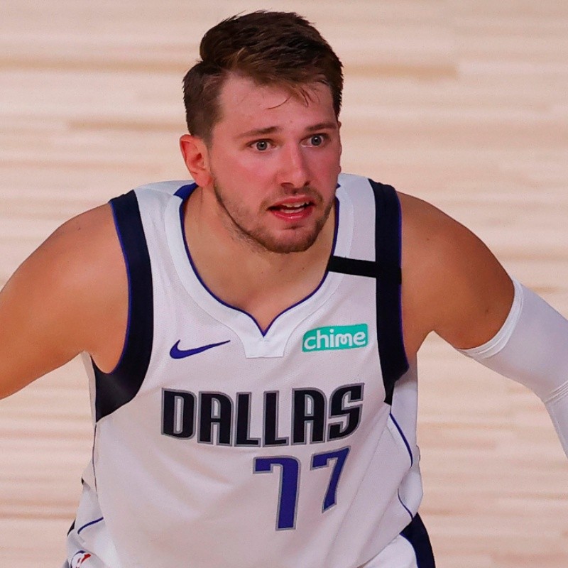 Luka Doncic falló triple decisivo y se dio golpes en la cara