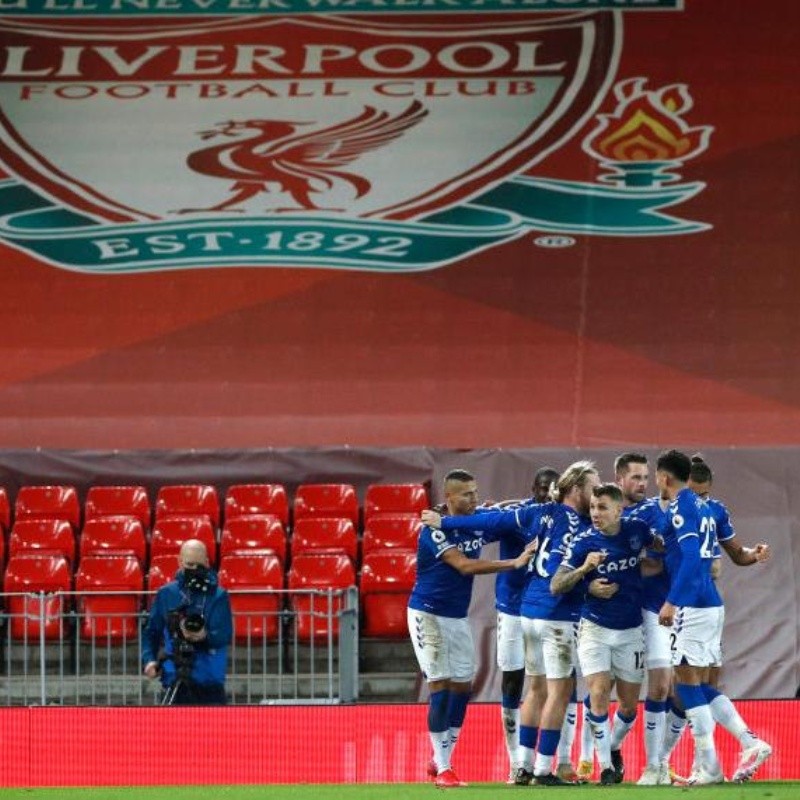 Everton dio el golpe en Anfield y dejó ¡sexto! al Liverpool