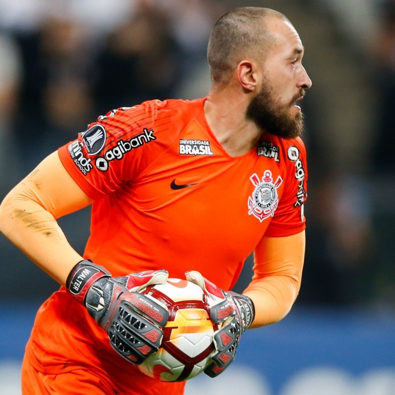 Corinthians passa o bastão a Walter em reunião decisiva: "Saída dele ainda não está definida"