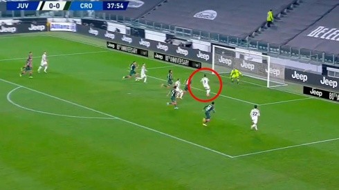 Cristiano ganó de cabeza y puso el 1 a 0 de la Juventus ante Crotone