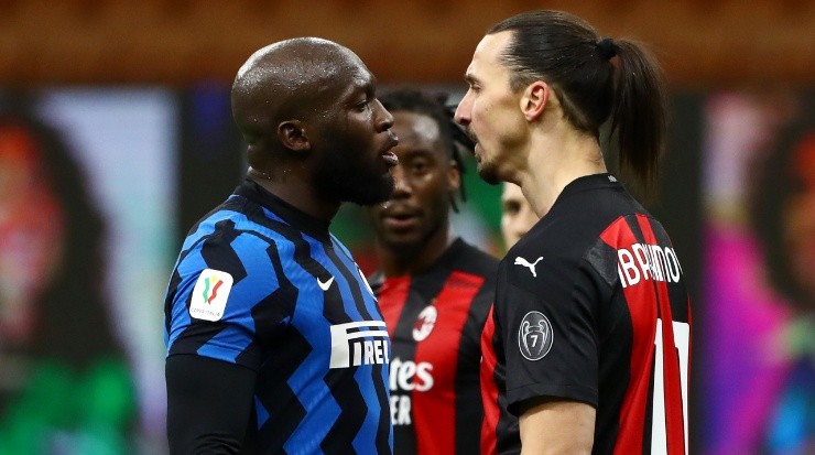 Romelu Lukaku of FC Internazionale clashes with Zlatan Ibrahimovic of AC Milan (Getty).