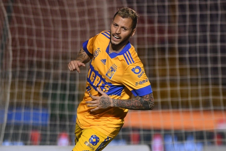 Nicolás López en Tigres UANL