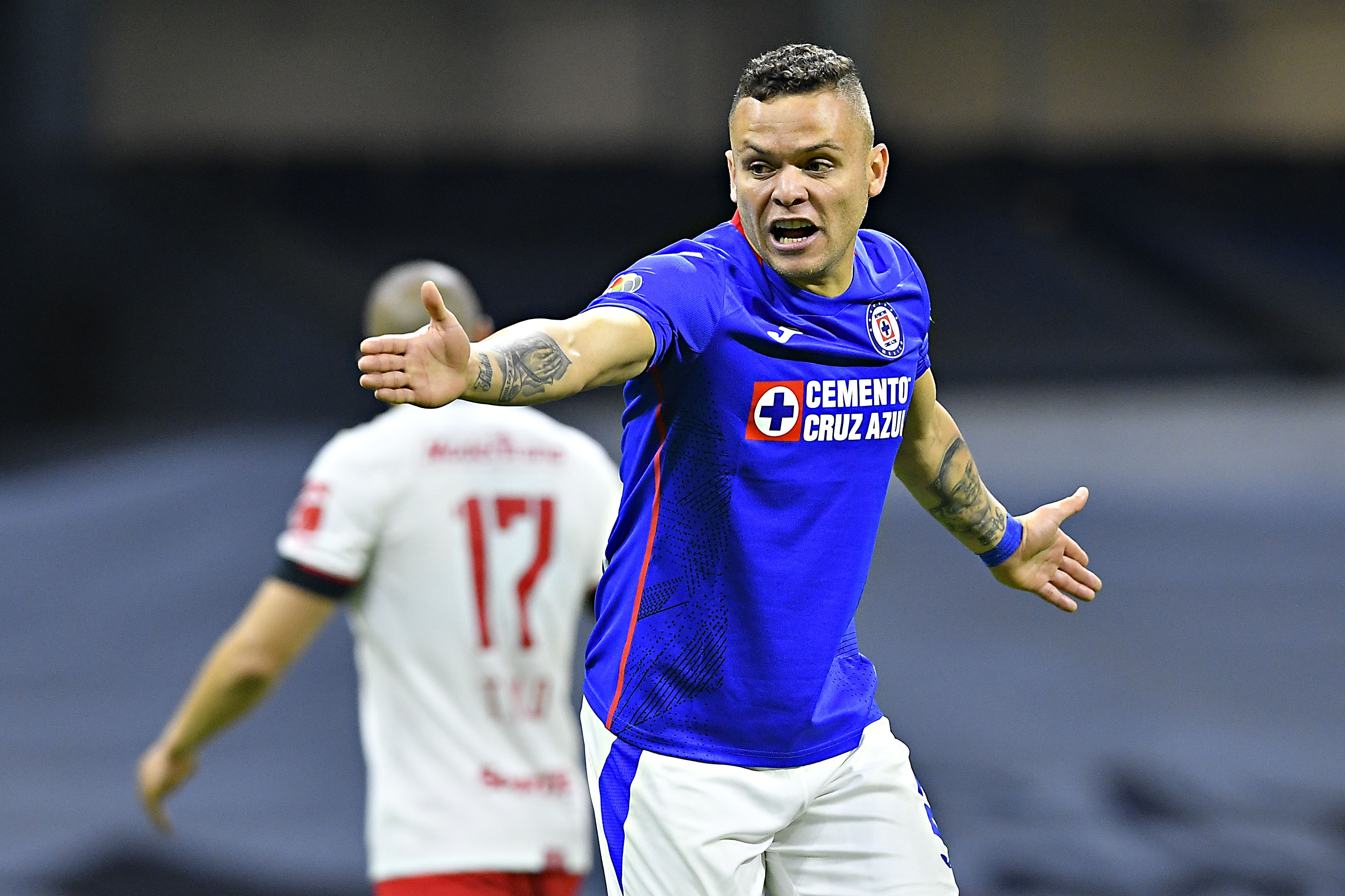 Jonathan Rodríguez en Cruz Azul