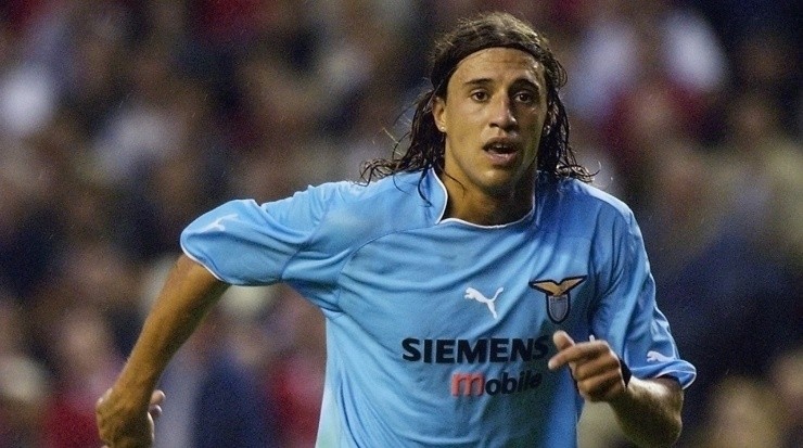 Con su famosa melena, Valdanito rompió redes en todos los clubes que jugó. Fuente: Getty Images