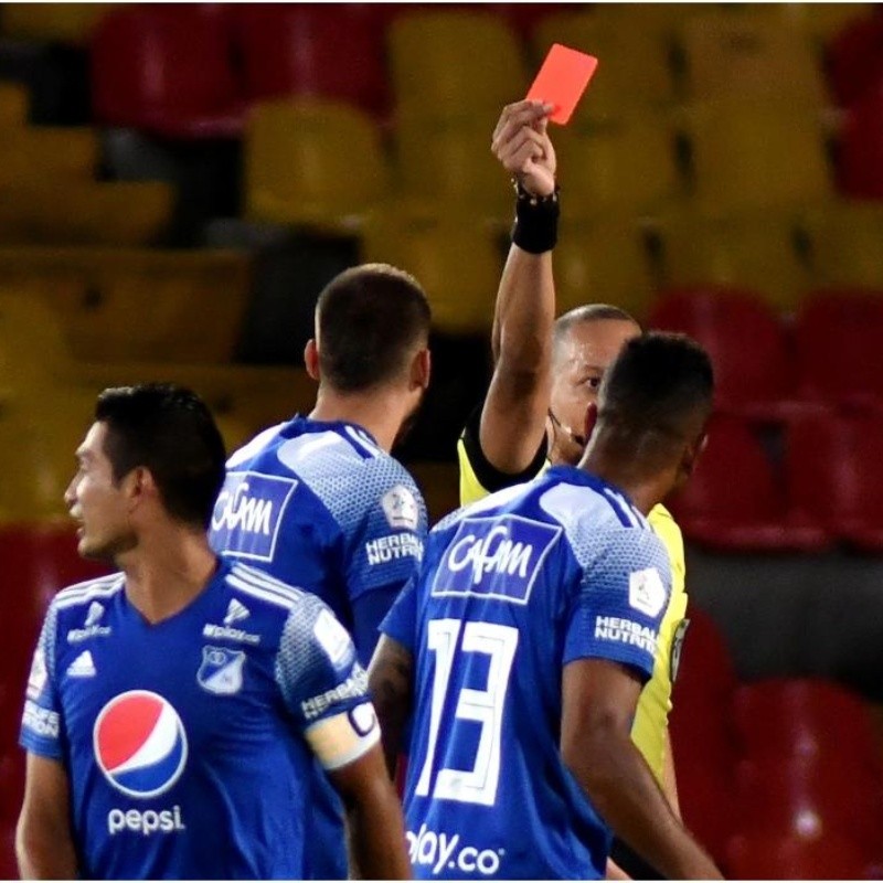 ¿Fue para tanto? Dura sanción a Juan Pablo Vargas por insultar al arbitro