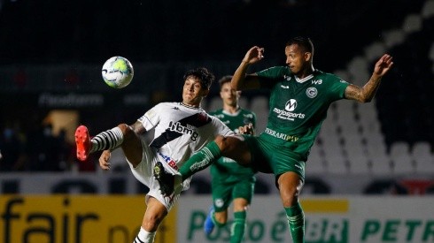 Vasco se despede da Série A com vitória sobre o Goiás