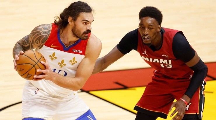Steven Adams and Bam Adebayo. (Getty)
