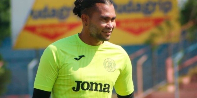 Gullit Peña earns less than 6% of his millionaire salary in Mexico in El Salvador
