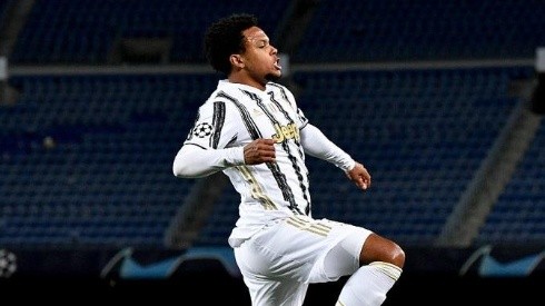 Juventus assina contrato permanente com Weston McKennie