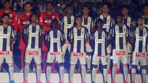 En lo deportivo, Alianza Lima perdió la categoría luego de caer en la última fecha ante Sport Huancayo.