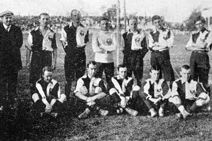 Chile en su primer partido histórico