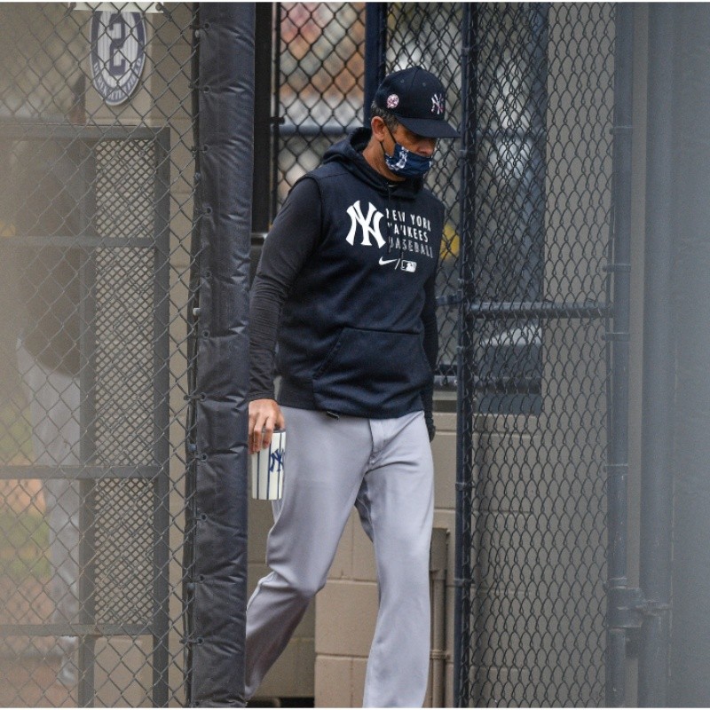 ¡En alerta Aaron Boone y Yankees! Importante lanzador se resintió en el Spring Training