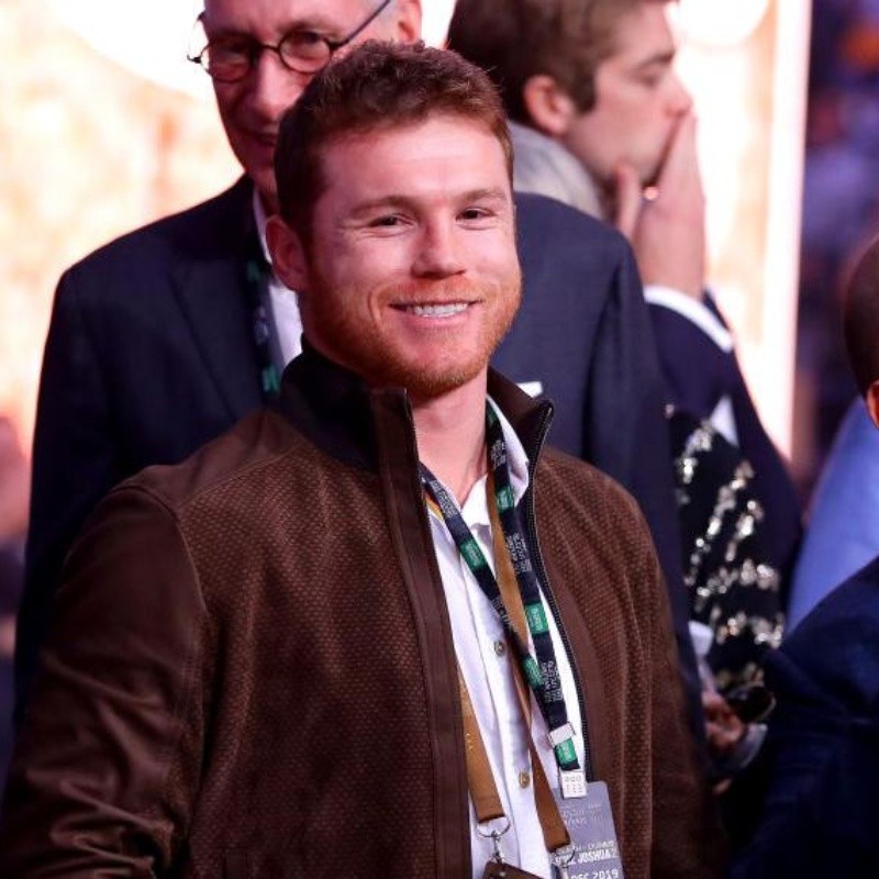 Canelo Álvarez enloquece a los fanáticos tras su anuncio