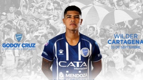 Wilder Cartagena tuvo ofertas de la Liga 1, pero decidió seguir en el extranjero.