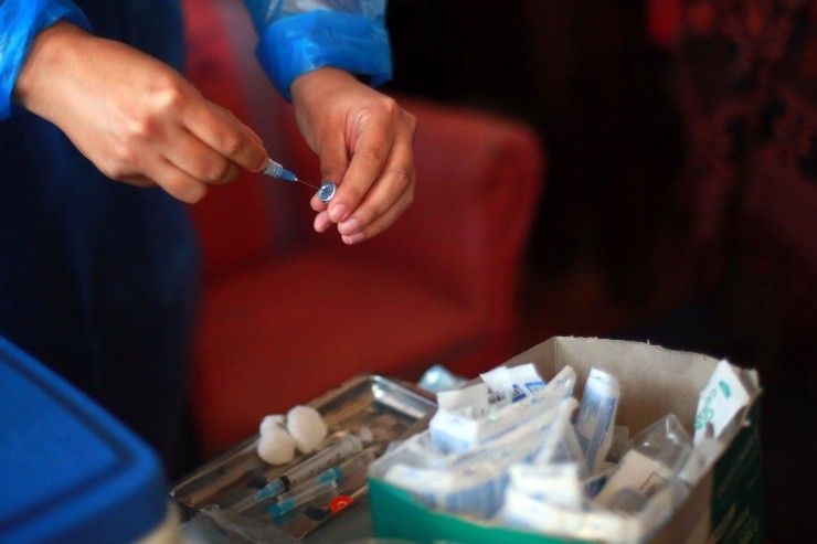 Vacunación en Chile con Pfizer-BioNTech