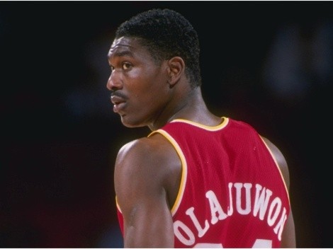 Rockets history: Olajuwon nearly has two quadruple-doubles in same month