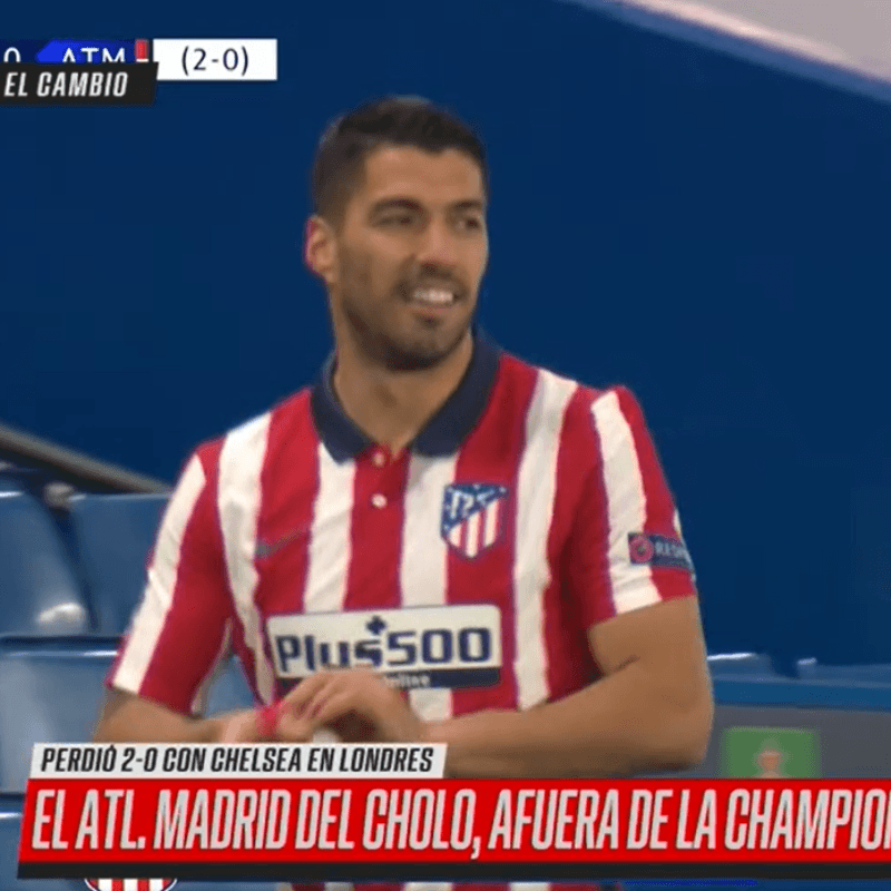 Video: Simeone lo sacó con el Atlético perdiendo y Suárez salió 'riéndose'