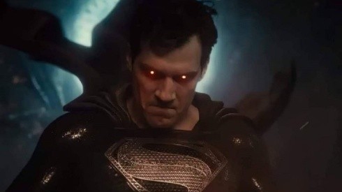 Superman (Henry Cavill) em cena da nova versão de Liga da Justiça