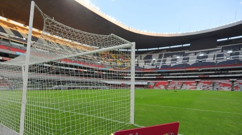 Se demora la apertura de las puertas del Estadio Azteca.