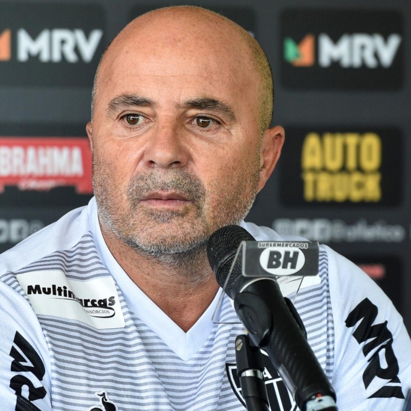 Sampaoli erra feio em coletiva e não tira Bruno Henrique da cabeça: "Me tirou um título pelo Flamengo"