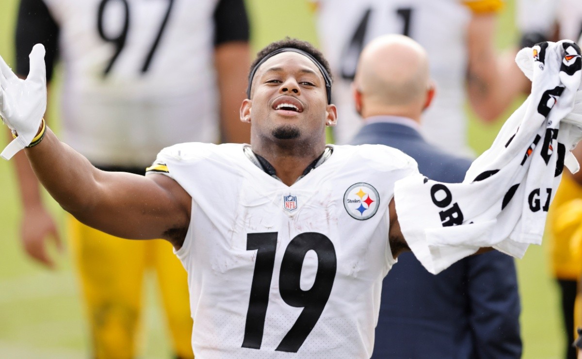 Las Vegas Raiders showing interest in Steelers' WR JuJu Smith-Schuster -  Silver And Black Pride