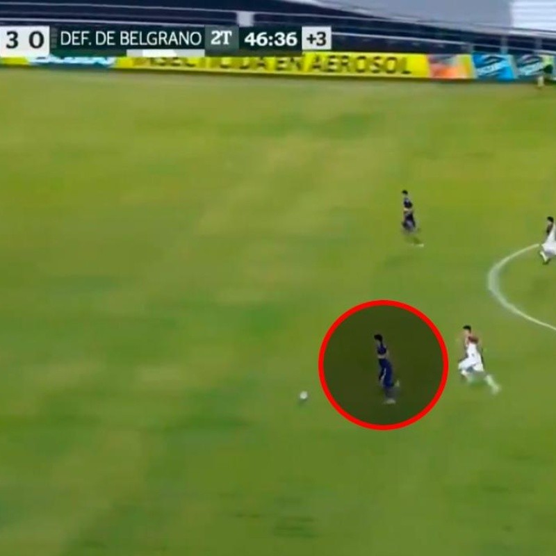 Video: Maroni y Zambrano se fueron solos para el cuarto gol de Boca, pero...