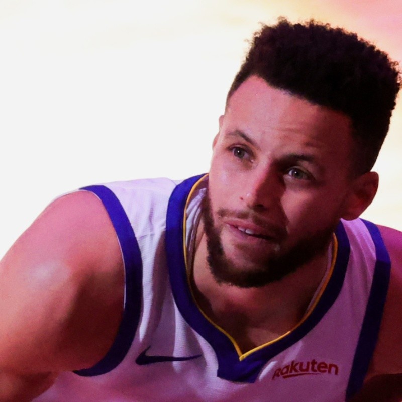 ¿Se enoja Curry?: los Warriors salieron de dos jugadores y no trajeron a nadie