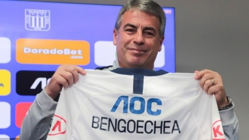 Defensor contó su admiración por Pablo Bengeochea, extécnico de Alianza Lima.
