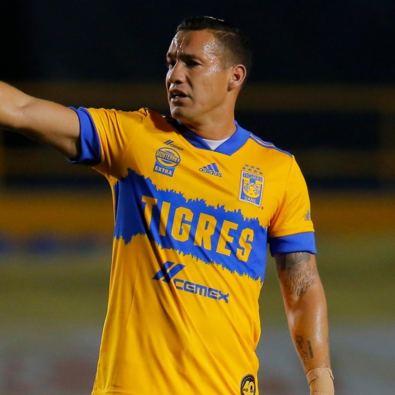 Jesús Dueñas renovará su contrato con Tigres UANL