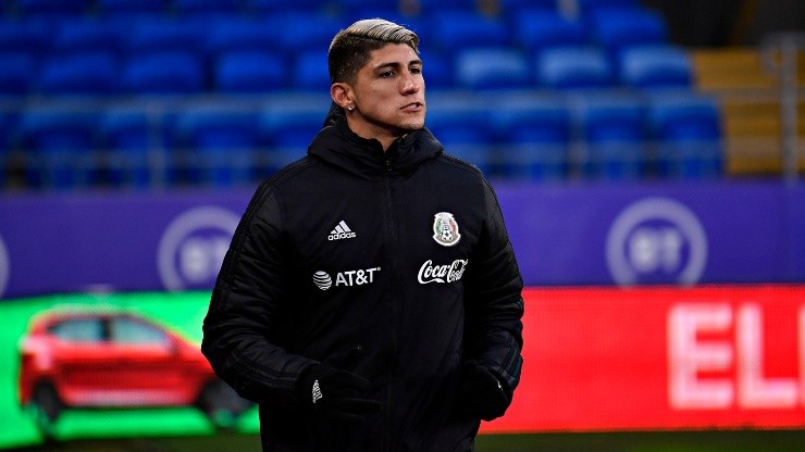 Alan Pulido podría ser titular con el Tri