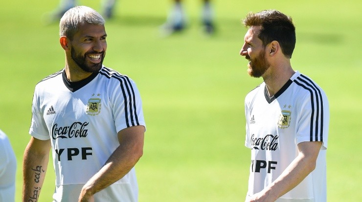 Will Aguero be reunited with his friend Messi in Barcelona? (Getty).