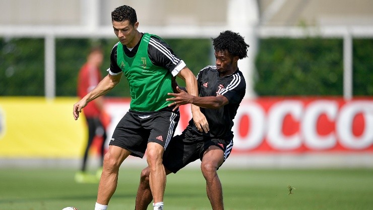 Cuadrado defiende a Cristiano y a Pirlo en medio de la crisis en Juventus