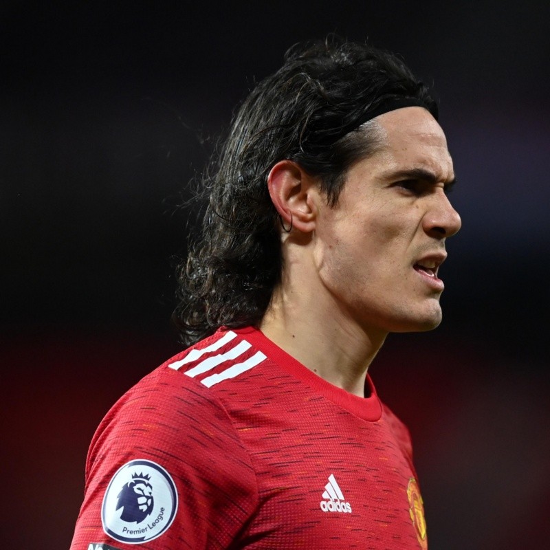 Manchester United pisó el acelerador por Cavani y es la peor noticia para Boca