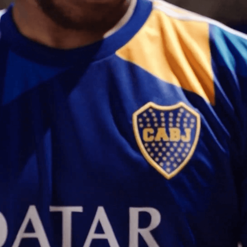 Fotos: Boca presentó su nueva camiseta y a los hinchas no les gustó nada