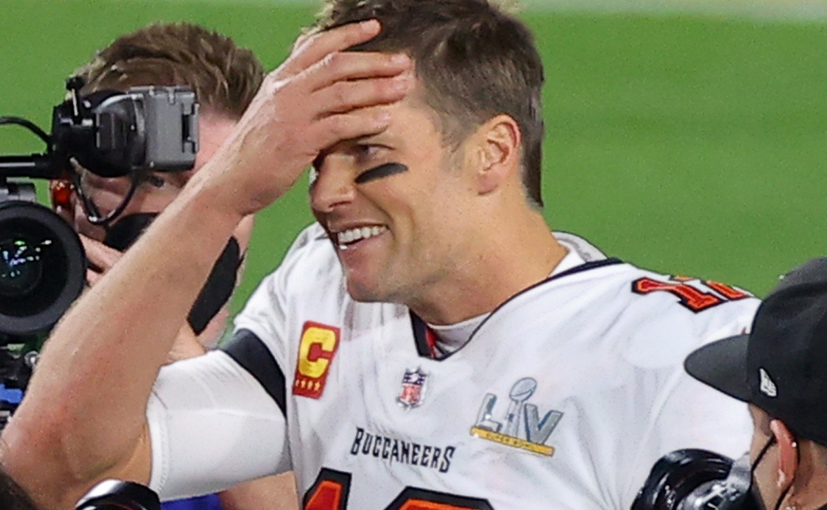 April Fools Tom Brady se retira de la NFL deja a Tampa Bay Buccaneers