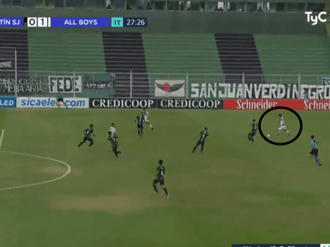 Video: Gastón Díaz, de All Boys, le pegó desde 40 metros y metió un golazo de locos
