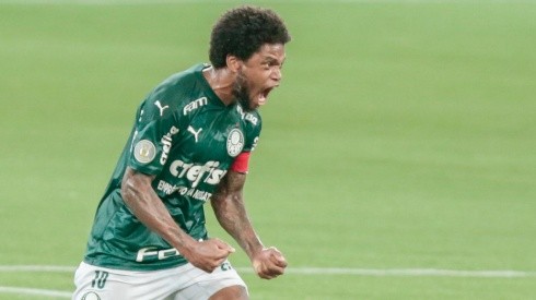 Luiz Adriano deve estar à disposição diante do Flamengo (Foto: Marcello Zambrana/AGIF)