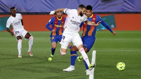 ¡Para abrir el Clásico! El golazo de taco de Benzema contra Barcelona