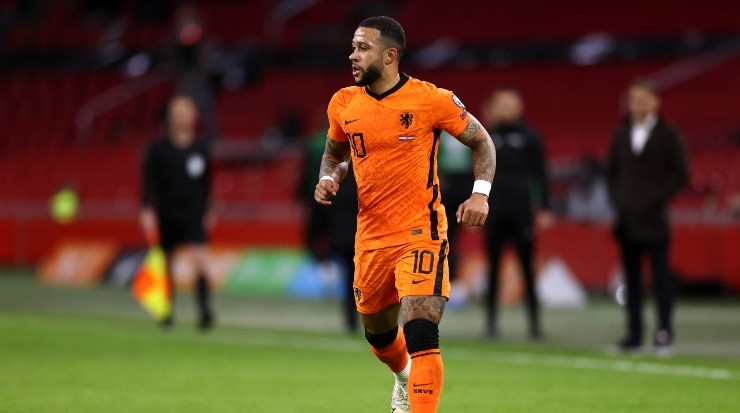 Depay is a great forward who may be available in free agency soon (Getty).
