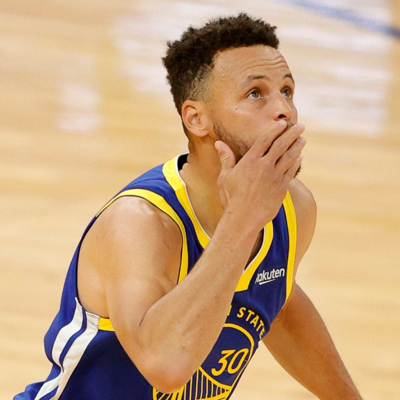 Video: Stephen Curry pasa a ser el máximo anotador en la historia de los Warriors