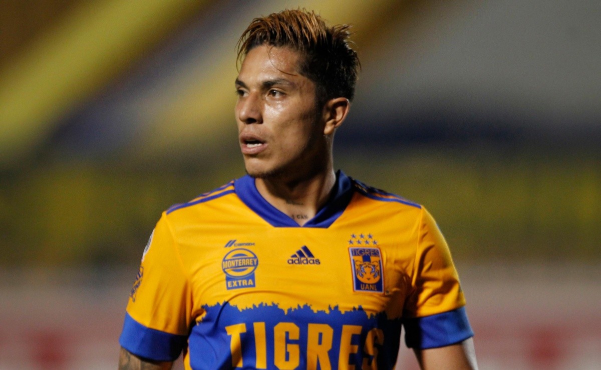 Fichajes Tigres UANL Carlos Salcedo puede irse a Europa en el próximo