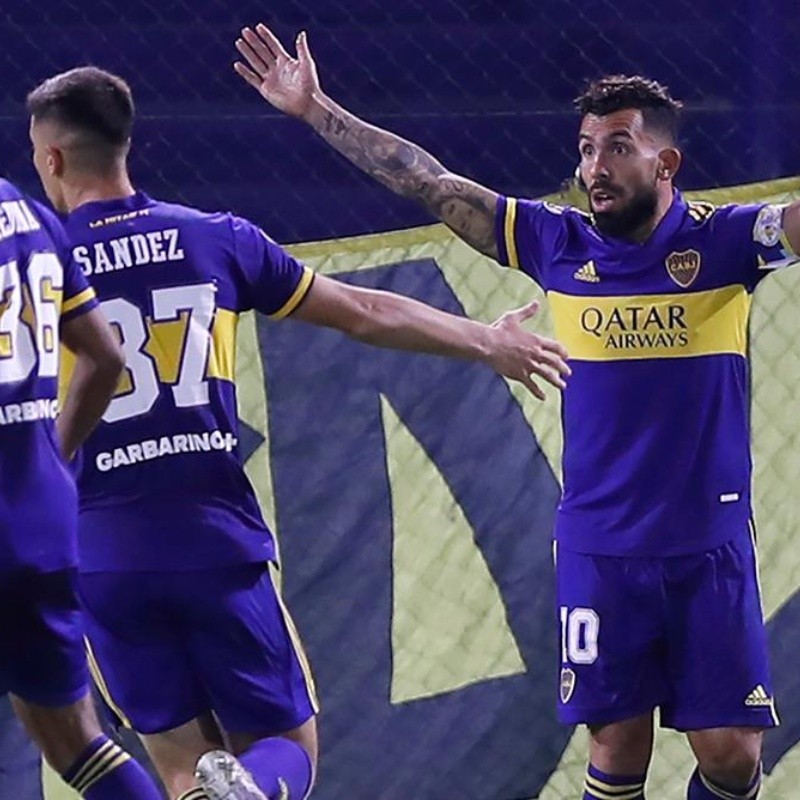 Tevez se metió en el Top-10 de goleadores históricos de Boca