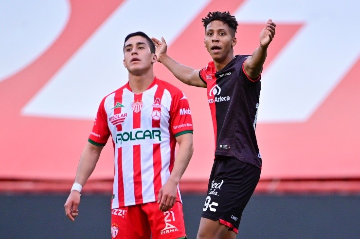 Ozziel Herrera en Atlas