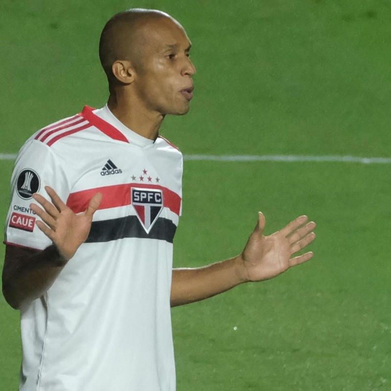 Miranda admite jogo ruim do São Paulo e lamenta não ter vencido o clássico contra o Corinthians