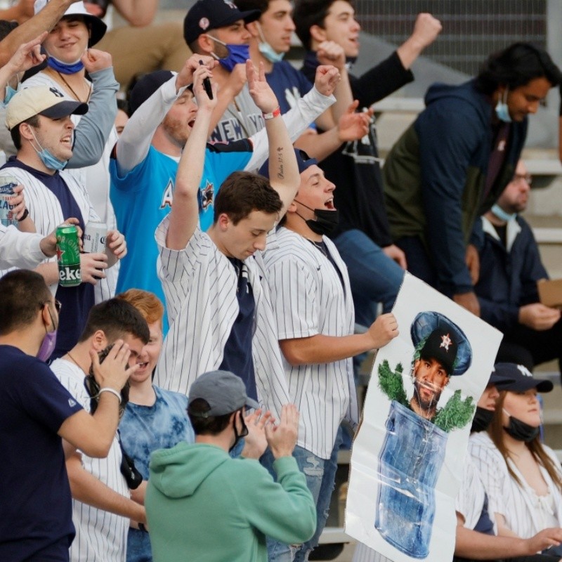 Houston Astros derrotó a los New York Yankees y sigue teniendo