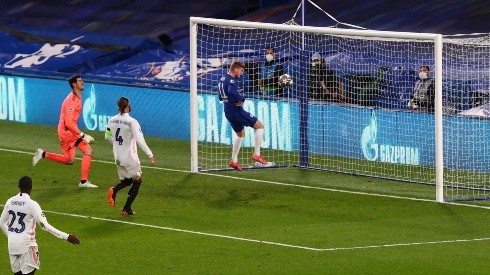Werner cabeceia para abrir o placar em Stamford Bridge (Foto: Getty Images)